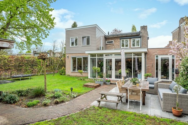 Lijsterlaan 2, Son en Breugel